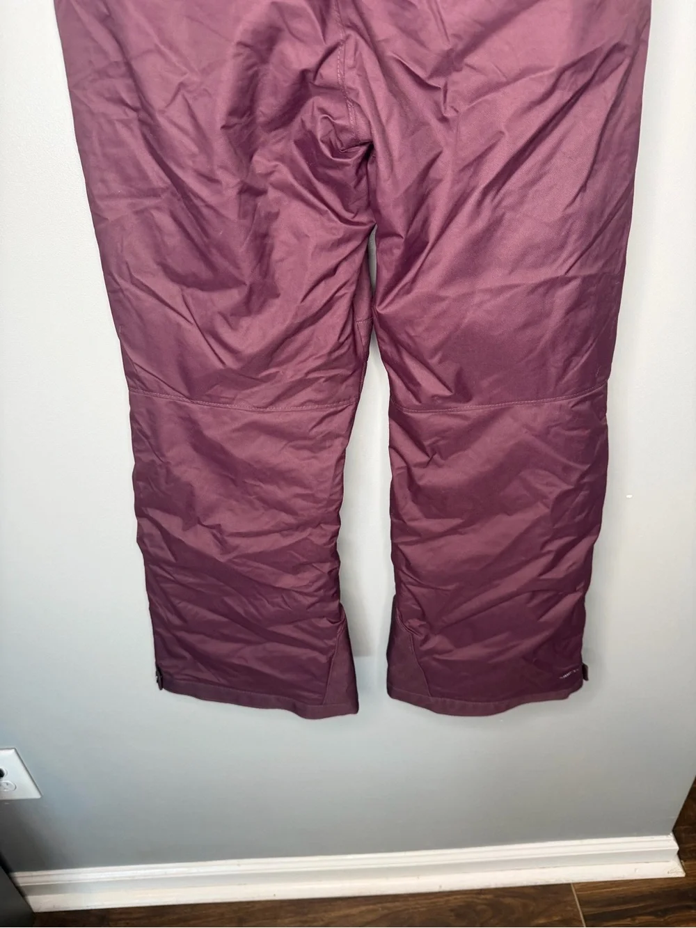 Columbia large new